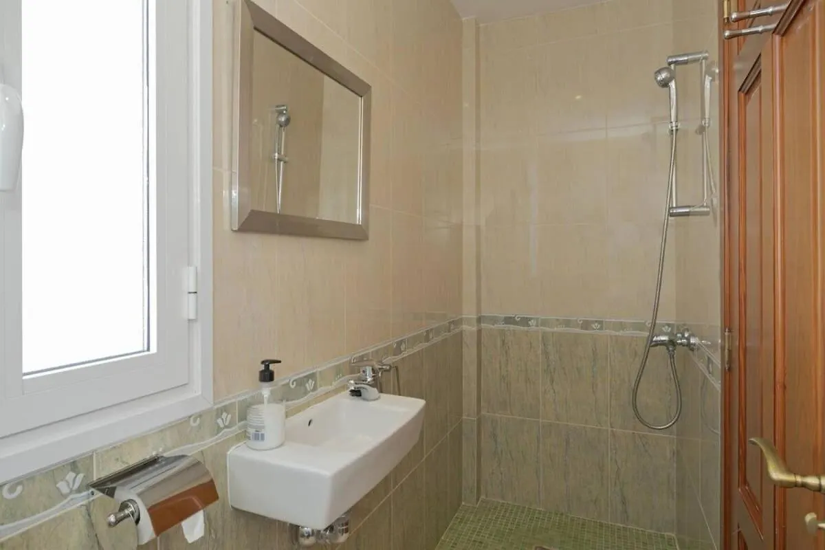 Villa Athena With Private Heated Pool And Sea Views Costa Adeje  0*, Costa Adeje (Tenerife) Spanje