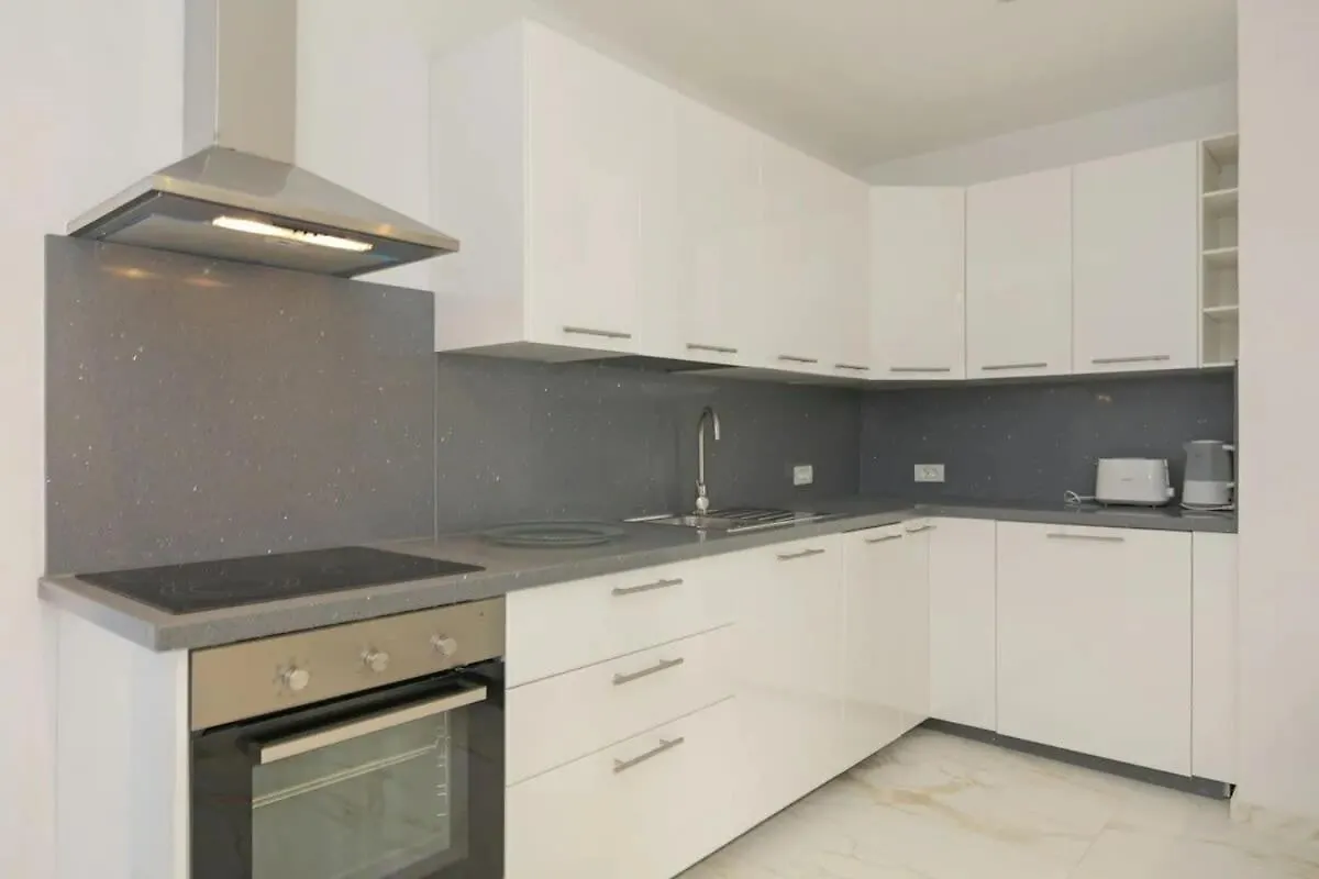 Villa Athena With Private Heated Pool And Sea Views Costa Adeje  0*, Costa Adeje (Tenerife) Spanje